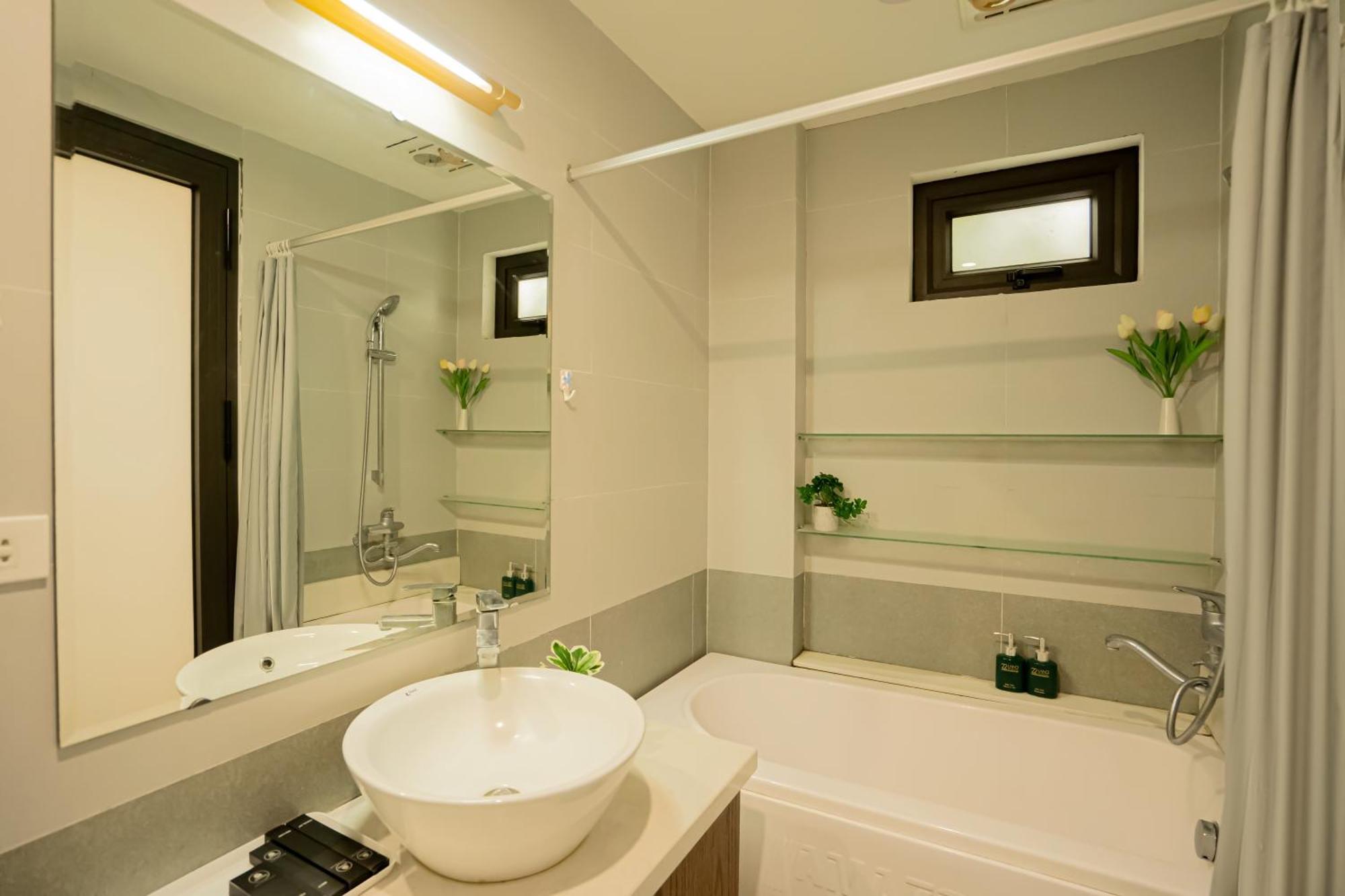 22Housing Hotel & Residence 60 Linh Lang Hanoi Luaran gambar