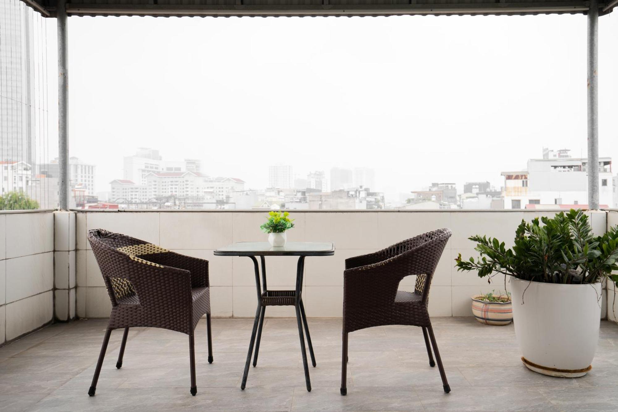 22Housing Hotel & Residence 60 Linh Lang Hanoi Luaran gambar