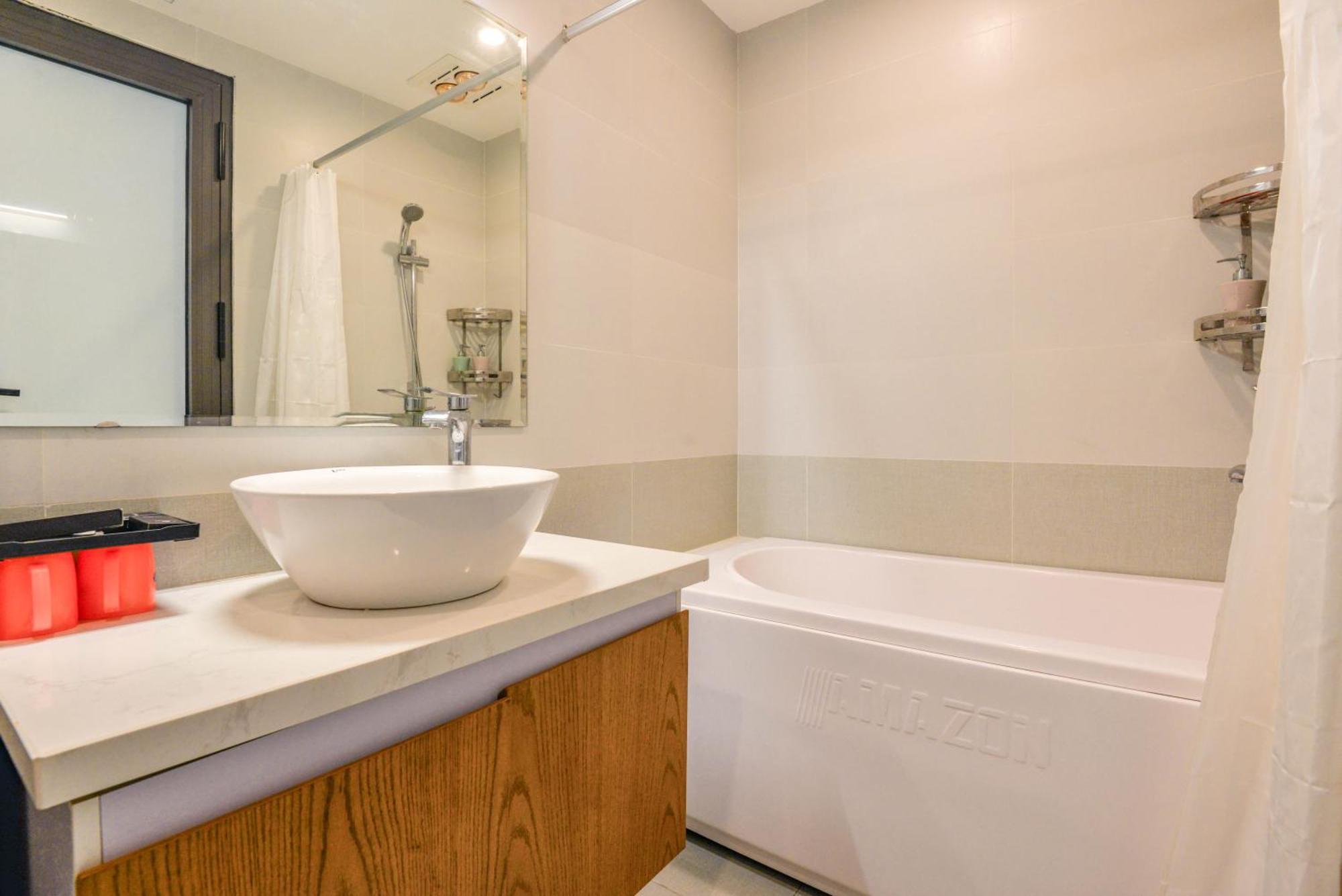 22Housing Hotel & Residence 60 Linh Lang Hanoi Luaran gambar